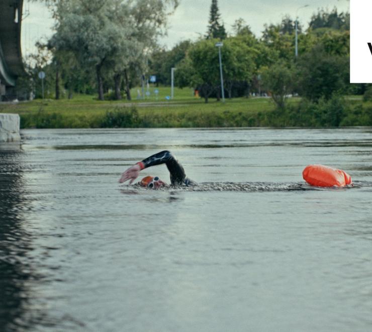 Uimari vedessä